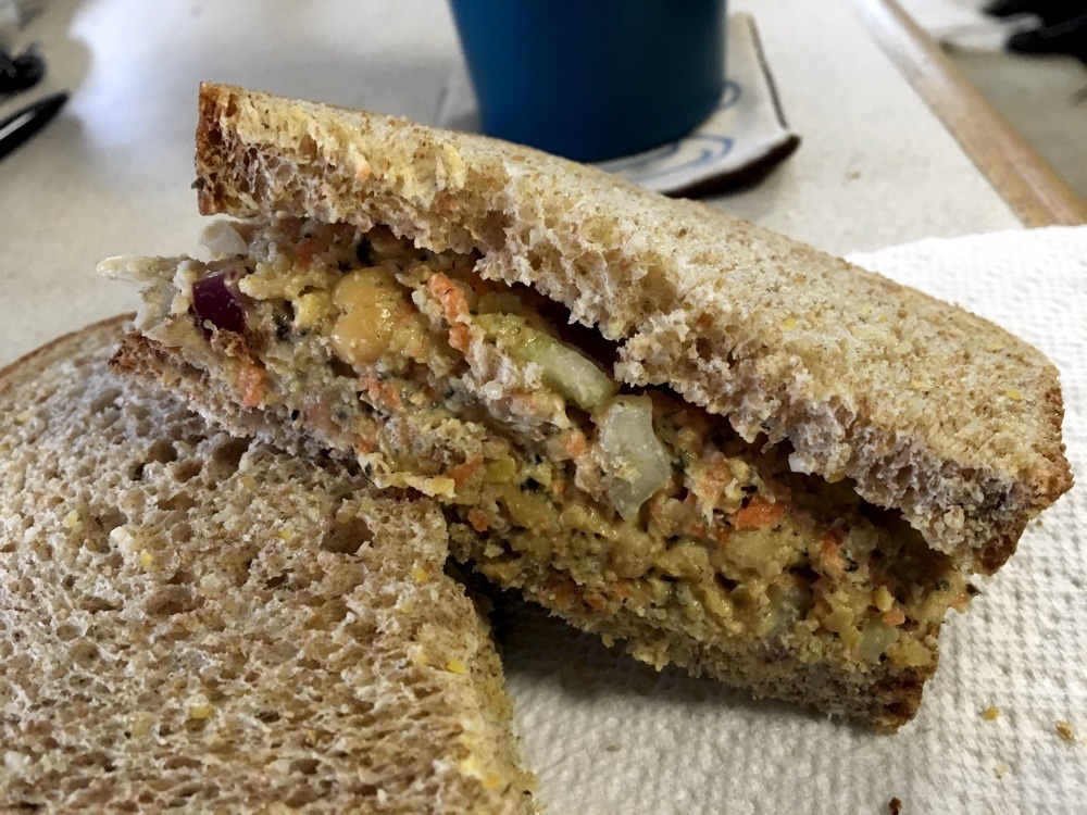 chickpea_salad_sandwich vegan chickpea salad