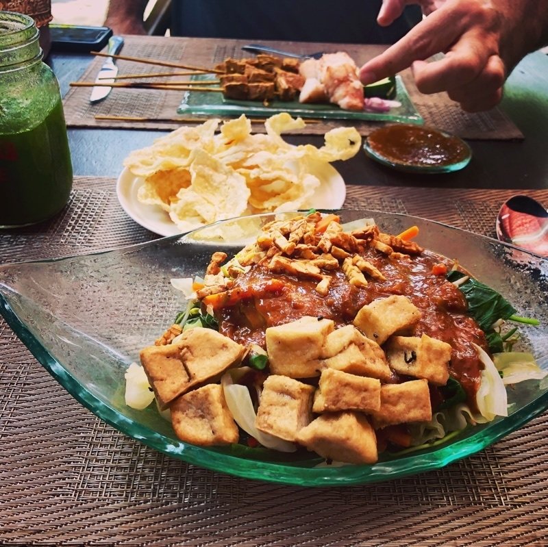 onion_5 gado gado at the onion collective in ubud, bali, indonesia.