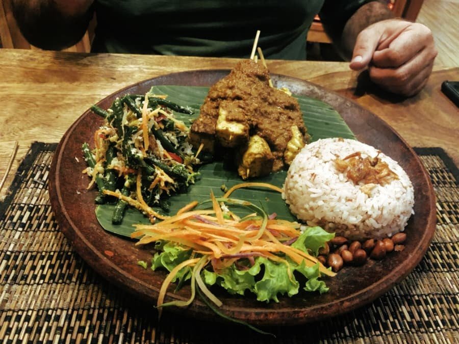 bali_soul_5 veggie satay at bali soul in ubud, bali, indonesia.