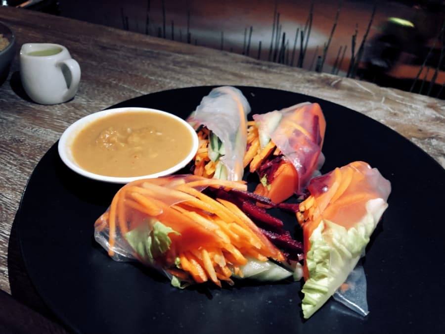 pumpkin_and_beetroot_2 rainbow summer rolls at pumpkin and beetroot in ubud, bali, indonesia.