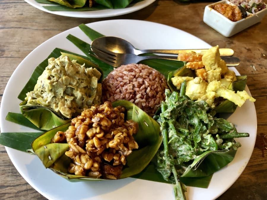 sopa_warung_2 nasi campur at sopa warung in ubud, bali, indonesia.