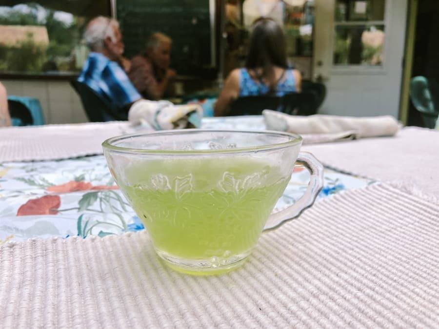 turtle_lake_2 wheatgrass lemonbalm refresher at turtle lake cafe in durango, colorado.